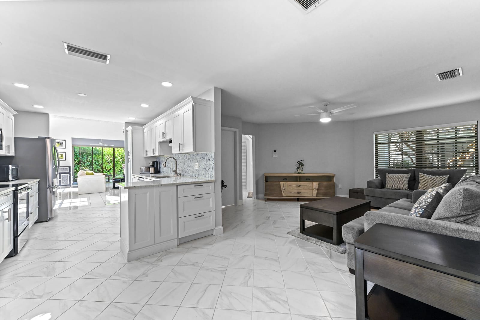 4940 Sherwood Forest Drive, Delray Beach, FL 33445 photo 10