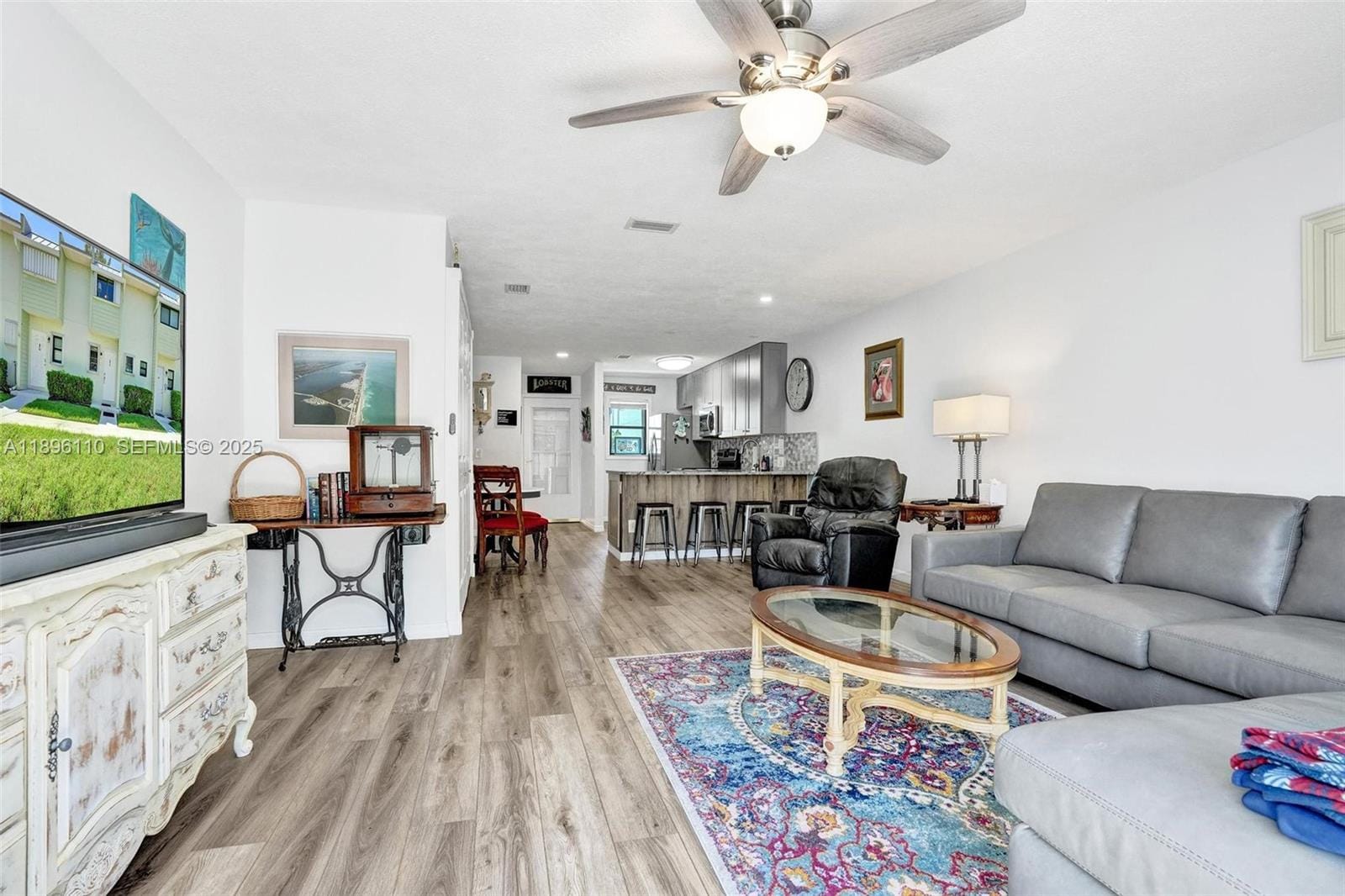 9421 Ocean South Drive — photo 4