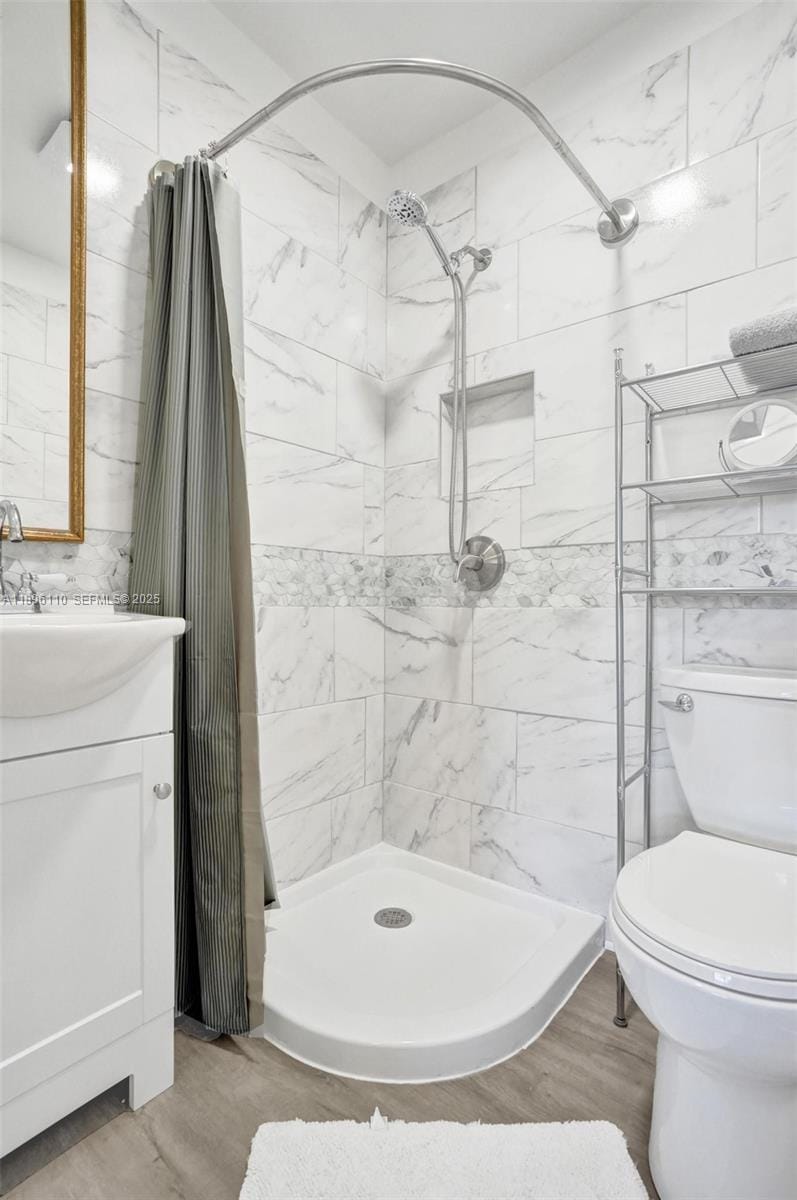 9421 Ocean South Drive — photo 10