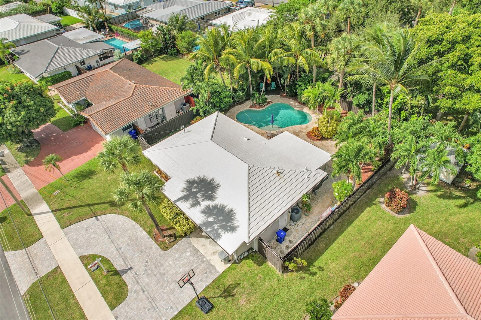 189 SE 2nd Avenue, Pompano Beach, FL 33060 photo 3