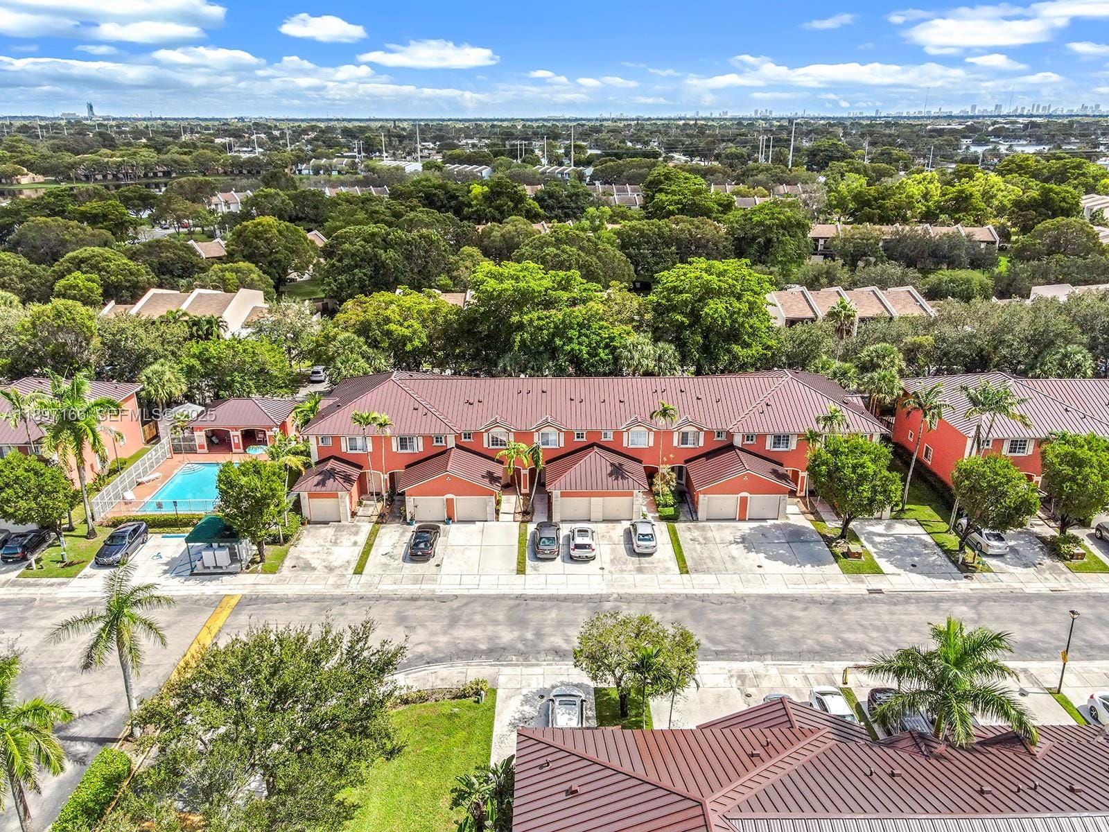 1061 NW 100th Avenue, Pembroke Pines, FL 33024 photo 22