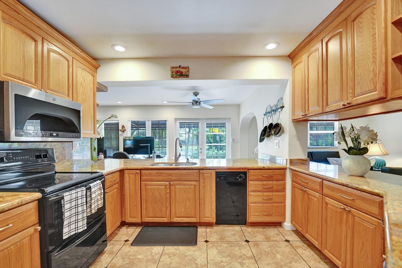 10402 NW 5th Manor, Plantation, FL 33324 photo 14