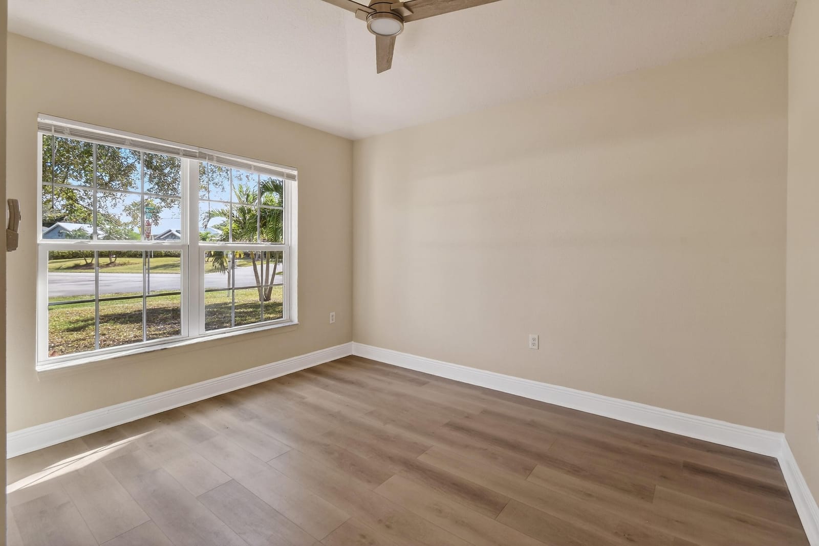 1492 SE Morrow Street, Port St. Lucie, FL 34983 photo 15