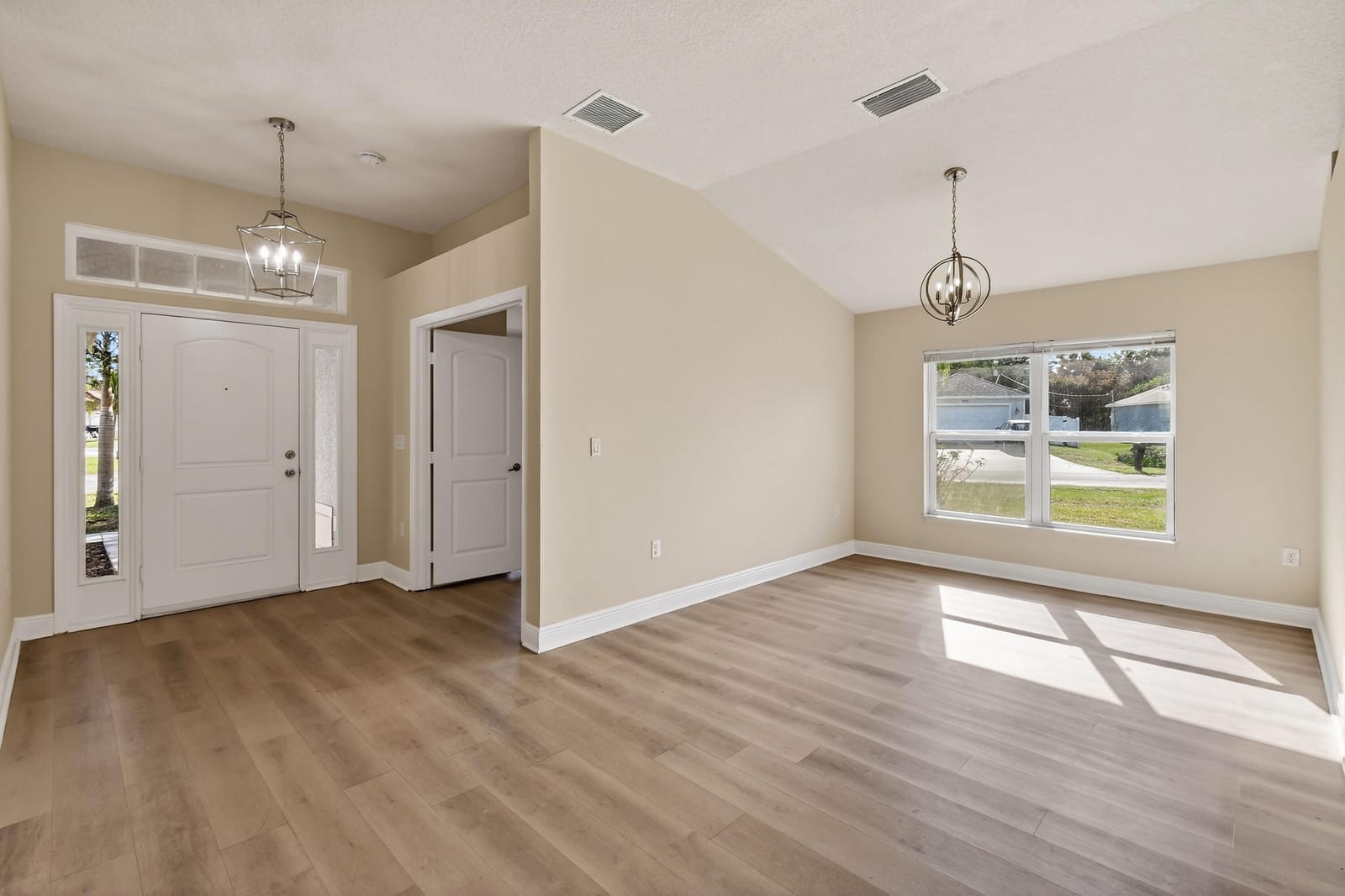 1492 SE Morrow Street, Port St. Lucie, FL 34983 photo 18