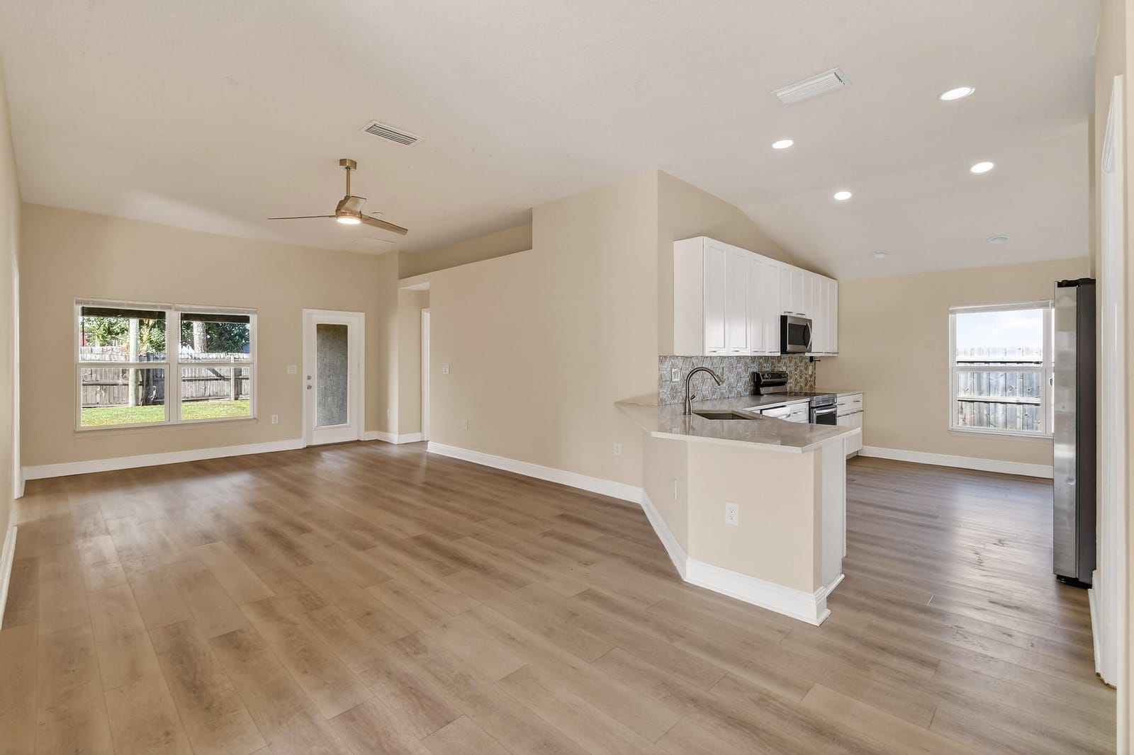 1492 SE Morrow Street, Port St. Lucie, FL 34983 photo 21