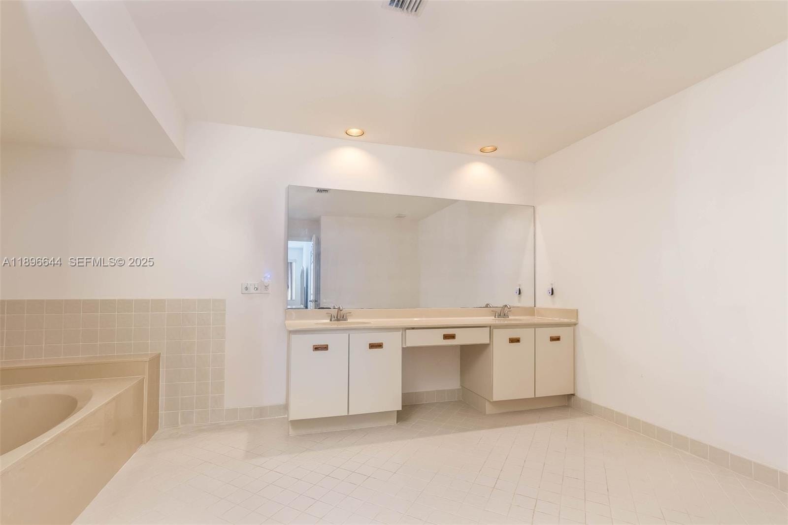 15011 SW 112th Terrace — photo 12
