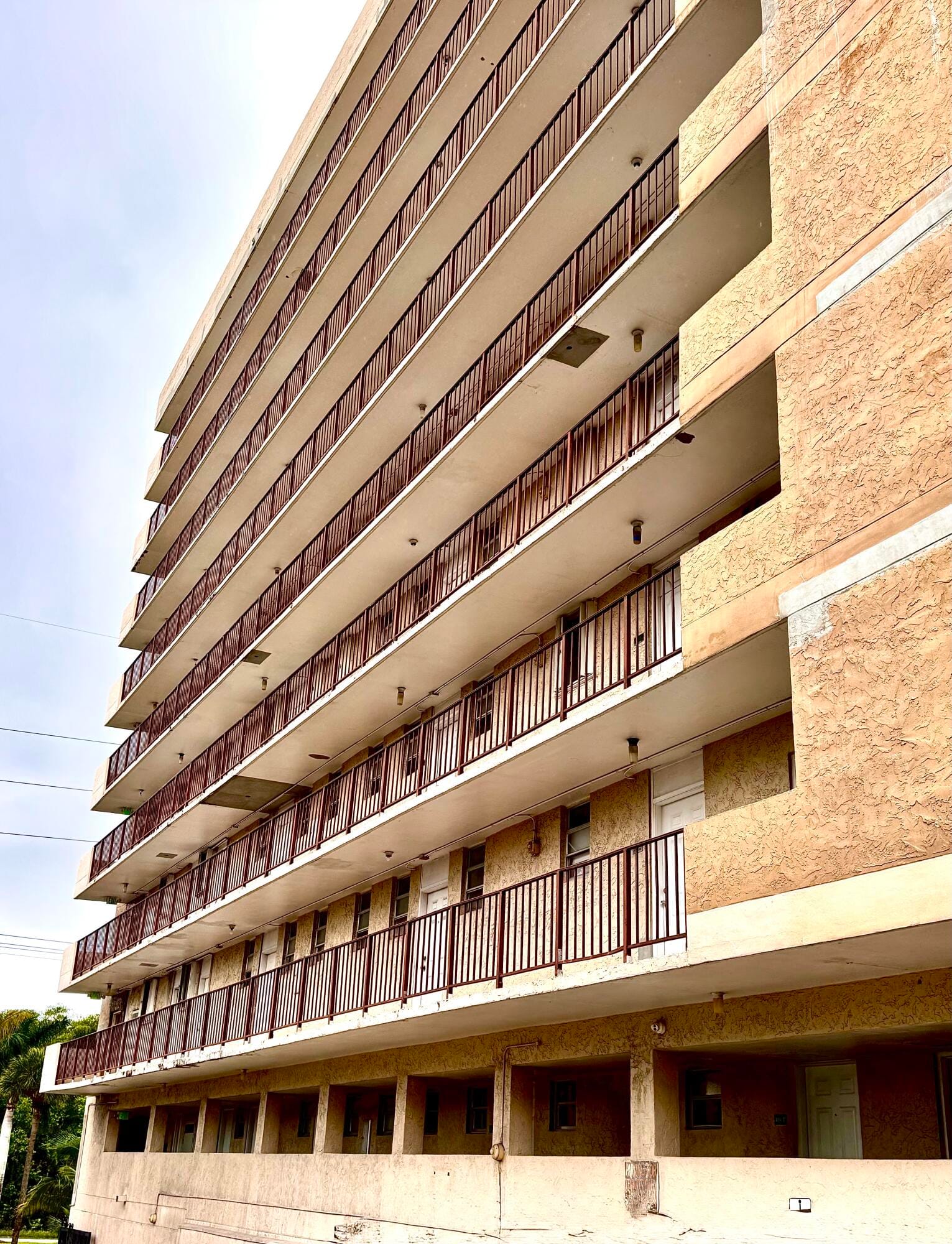 2903 NE 163 Street 208, North Miami Beach, FL 33160 photo 3