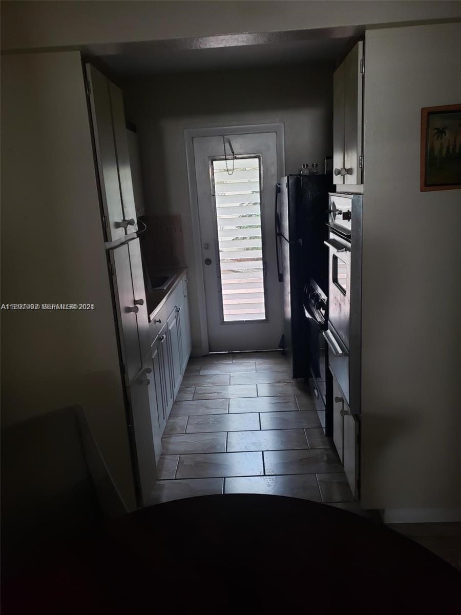 8040 Tatum Waterway Drive 7, Miami Beach, FL 33141 photo 9