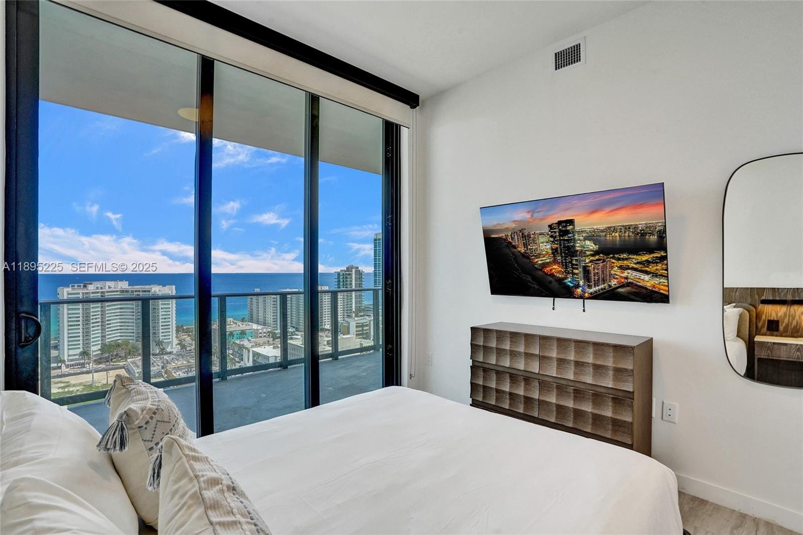 580 72nd Street 2102, Miami Beach, FL 33141 photo 14