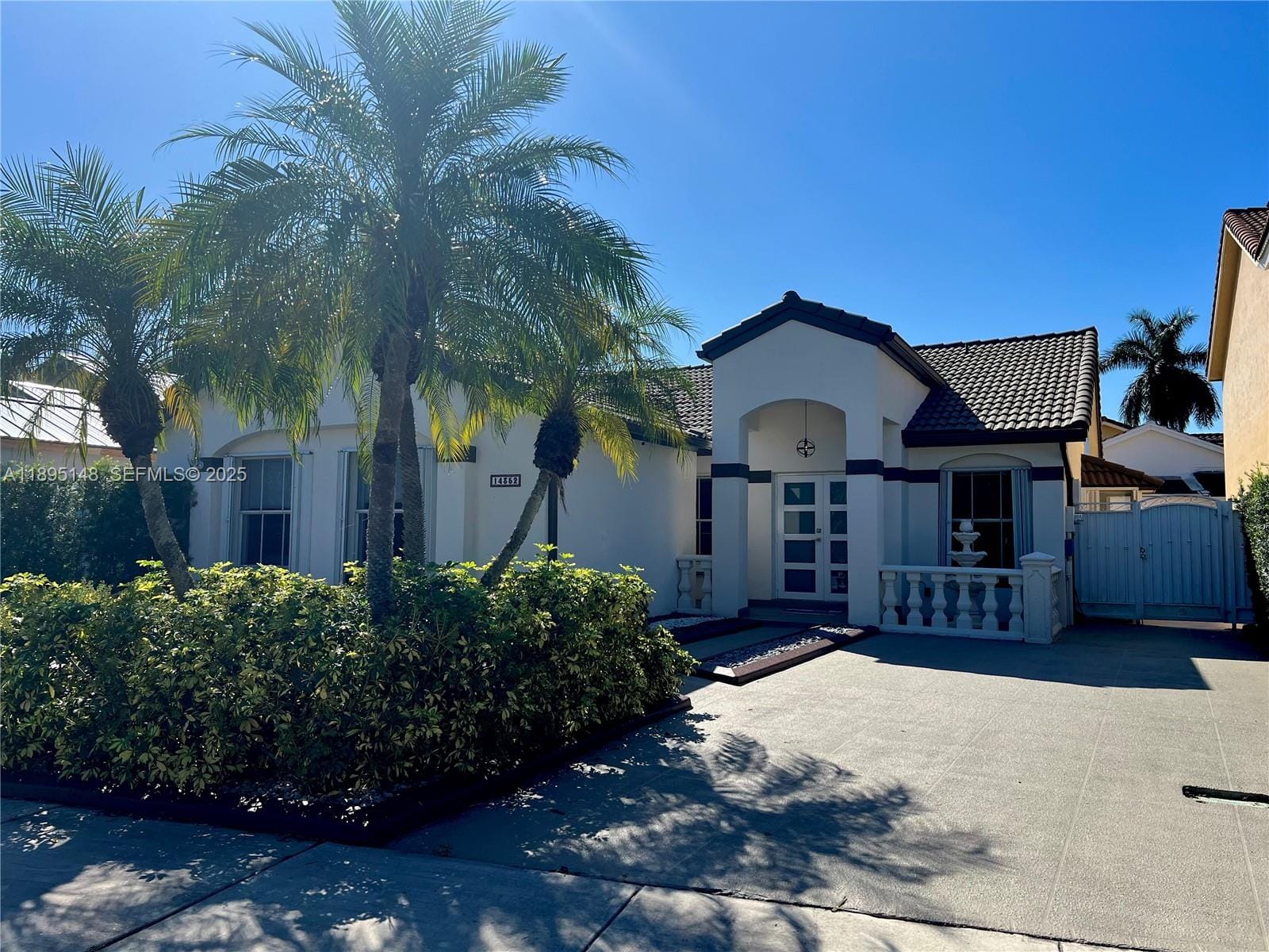 3 bedroom home for sale at 14352 90th, Miami, FL 33186 — $649,000