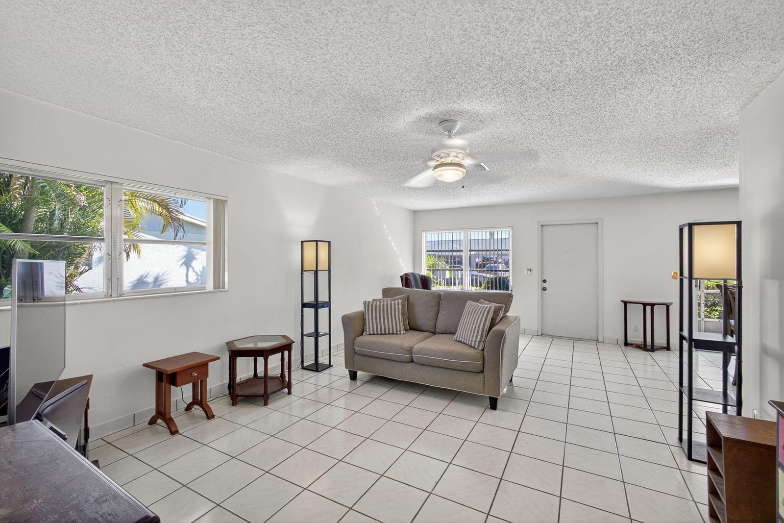 3411 Americo Drive, West Palm Beach, FL 33417 photo 12