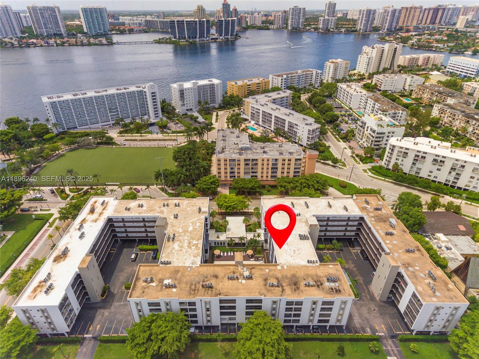 201 178th Drive 426, Sunny Isles Beach, FL 33160 photo 30