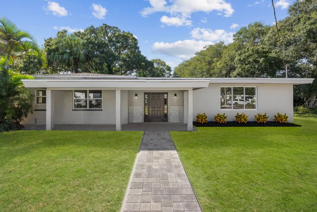 1915 S 33rd Street, sold in Westwood Manor Subdivision, Fort Pierce, FL