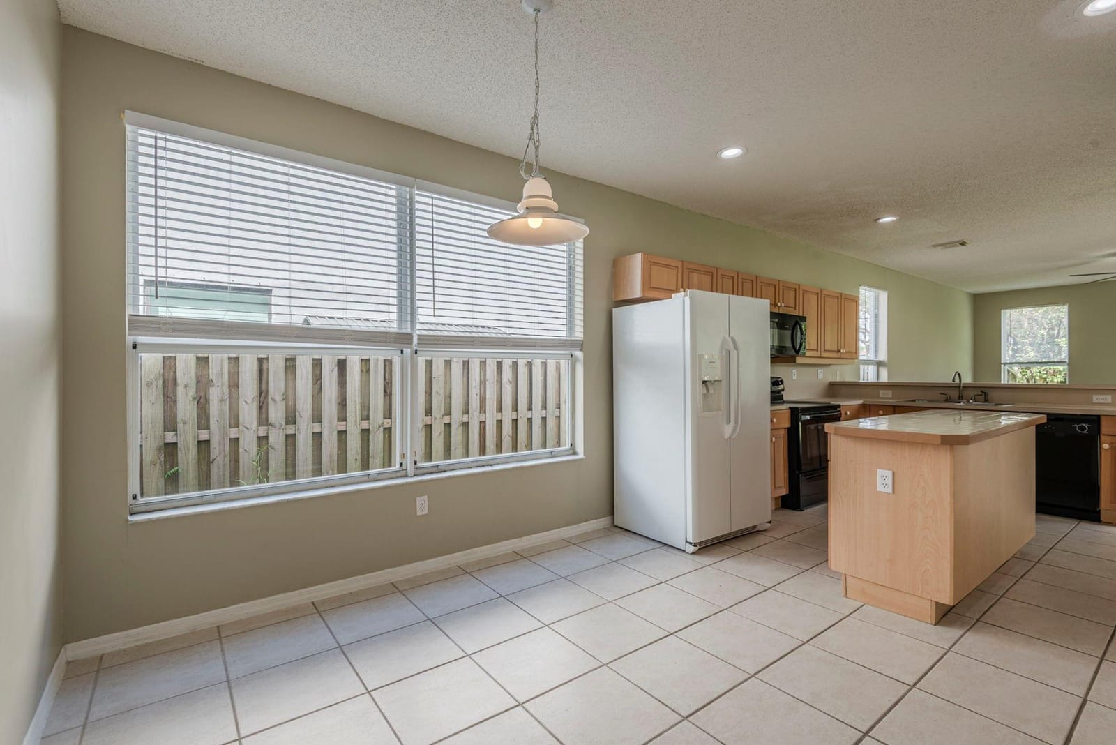 14951 SW 157th Court — photo 8