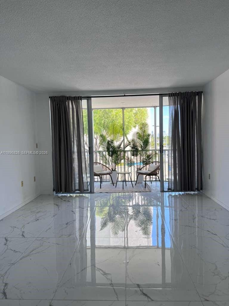 1710 NE 191st Street 307-3, Miami, FL 33179 photo 23