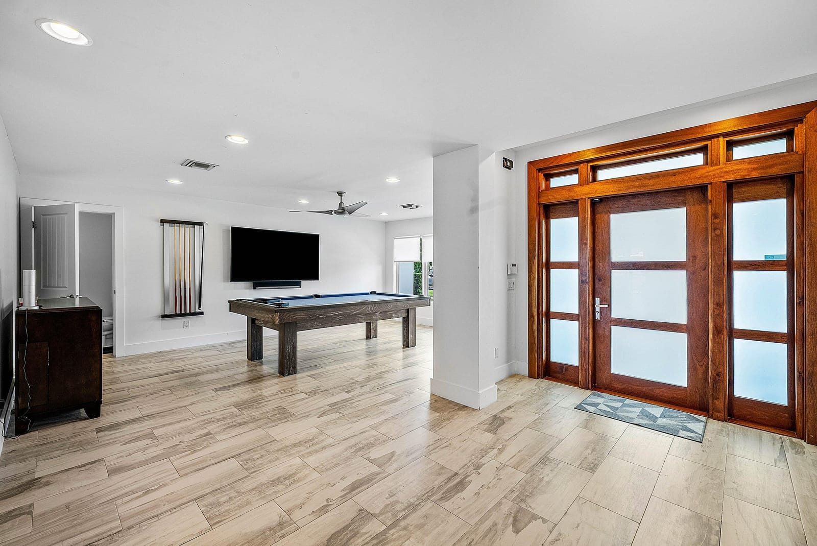 740 NE 36th Street — photo 4