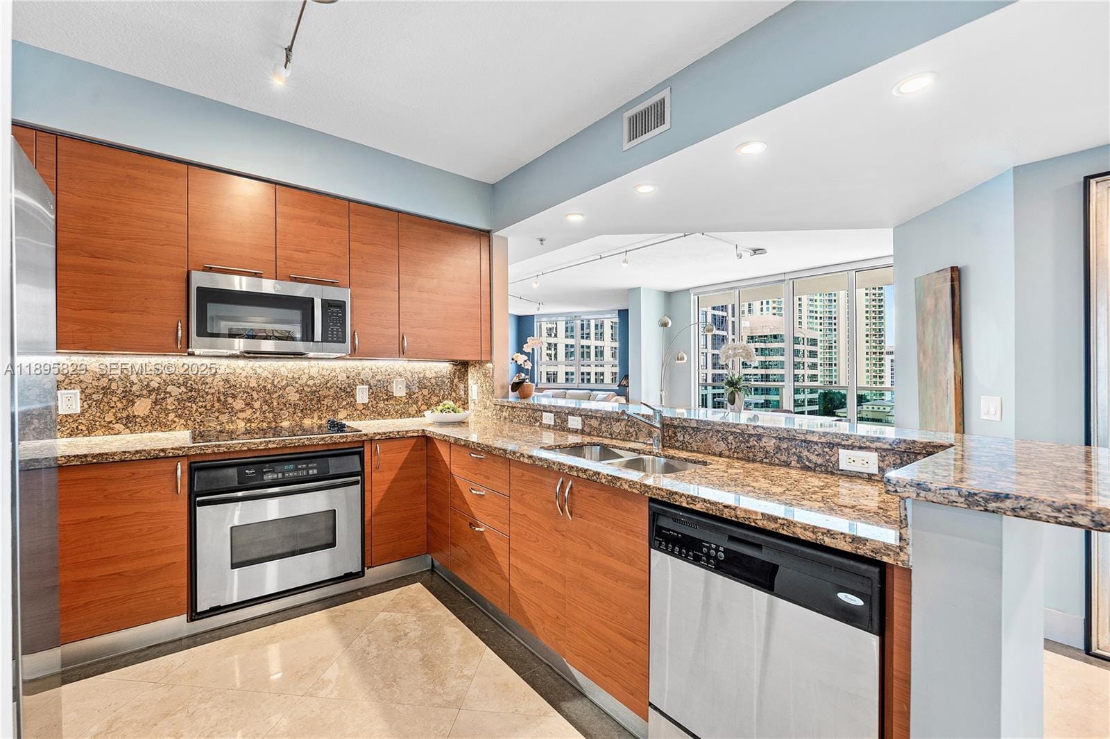 350 SE 2nd Street 1430, Fort Lauderdale, FL 33301 photo 9
