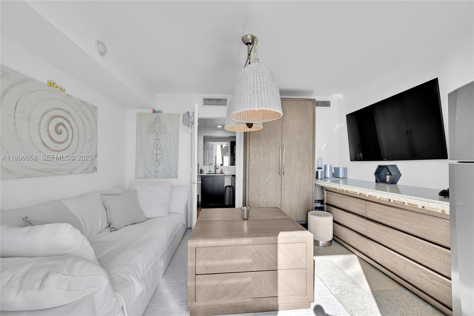 1800 S Ocean Drive 207 — photo 4