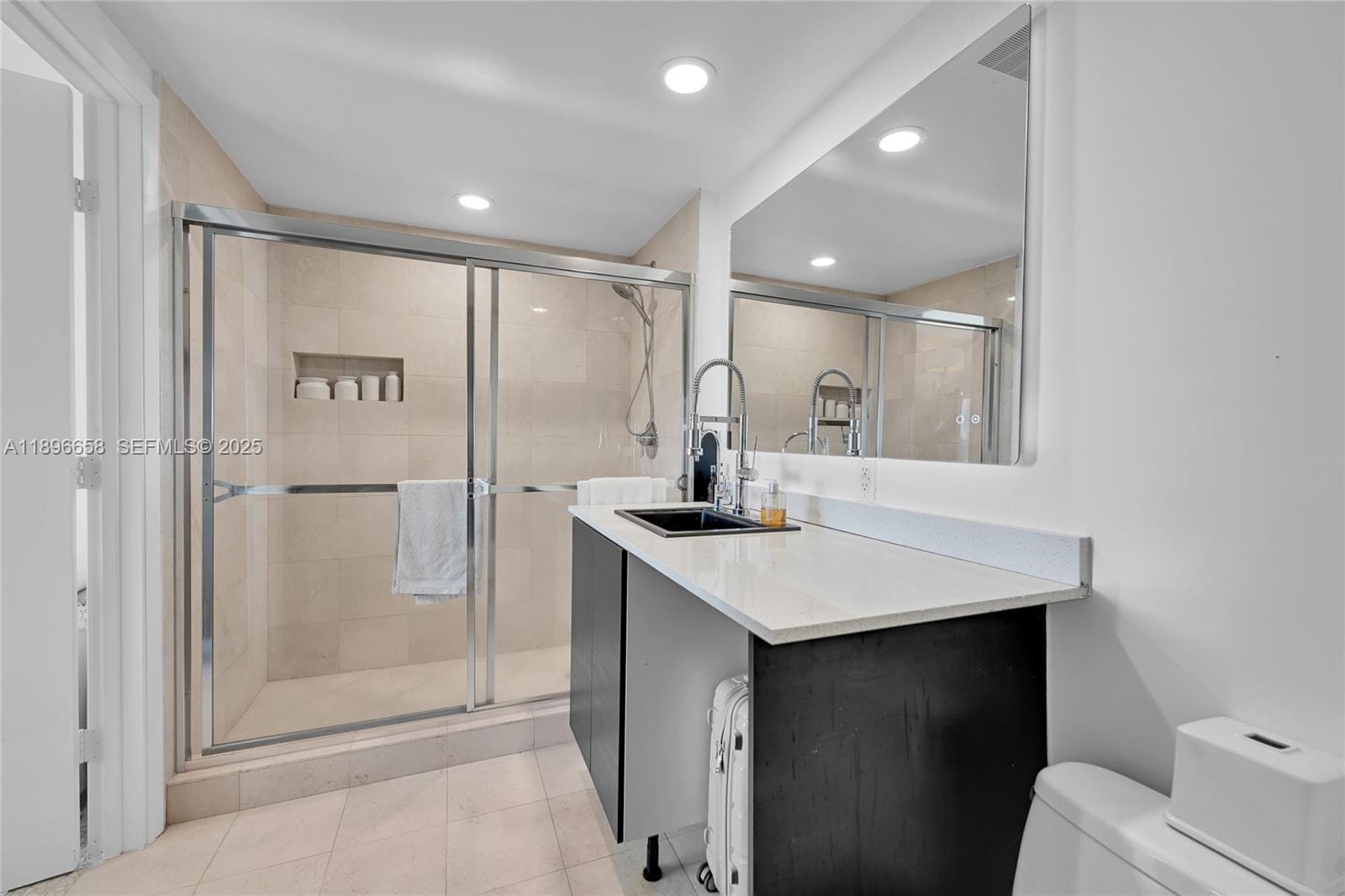1800 S Ocean Drive 207 — photo 7