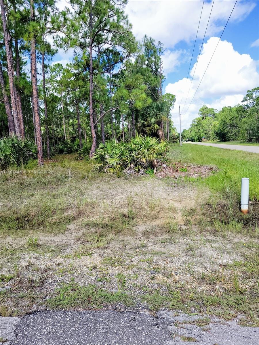 3706 Leeland Heights Boulevard E — photo 2
