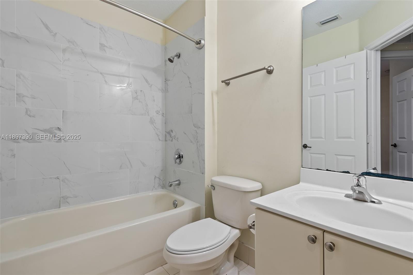 12421 SW 50th Court 347 — photo 9