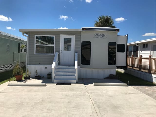 52 Turtle Road, Turtle Cove Rv, Okeechobee, FL