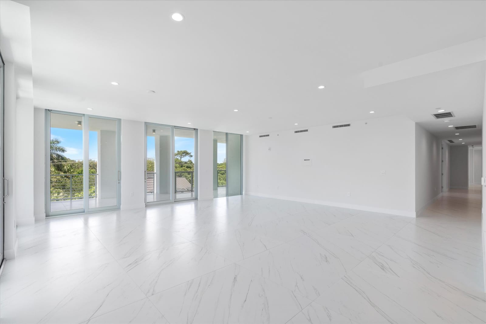 495 E Royal Palm Road 402, Boca Raton, FL 33432 photo 5