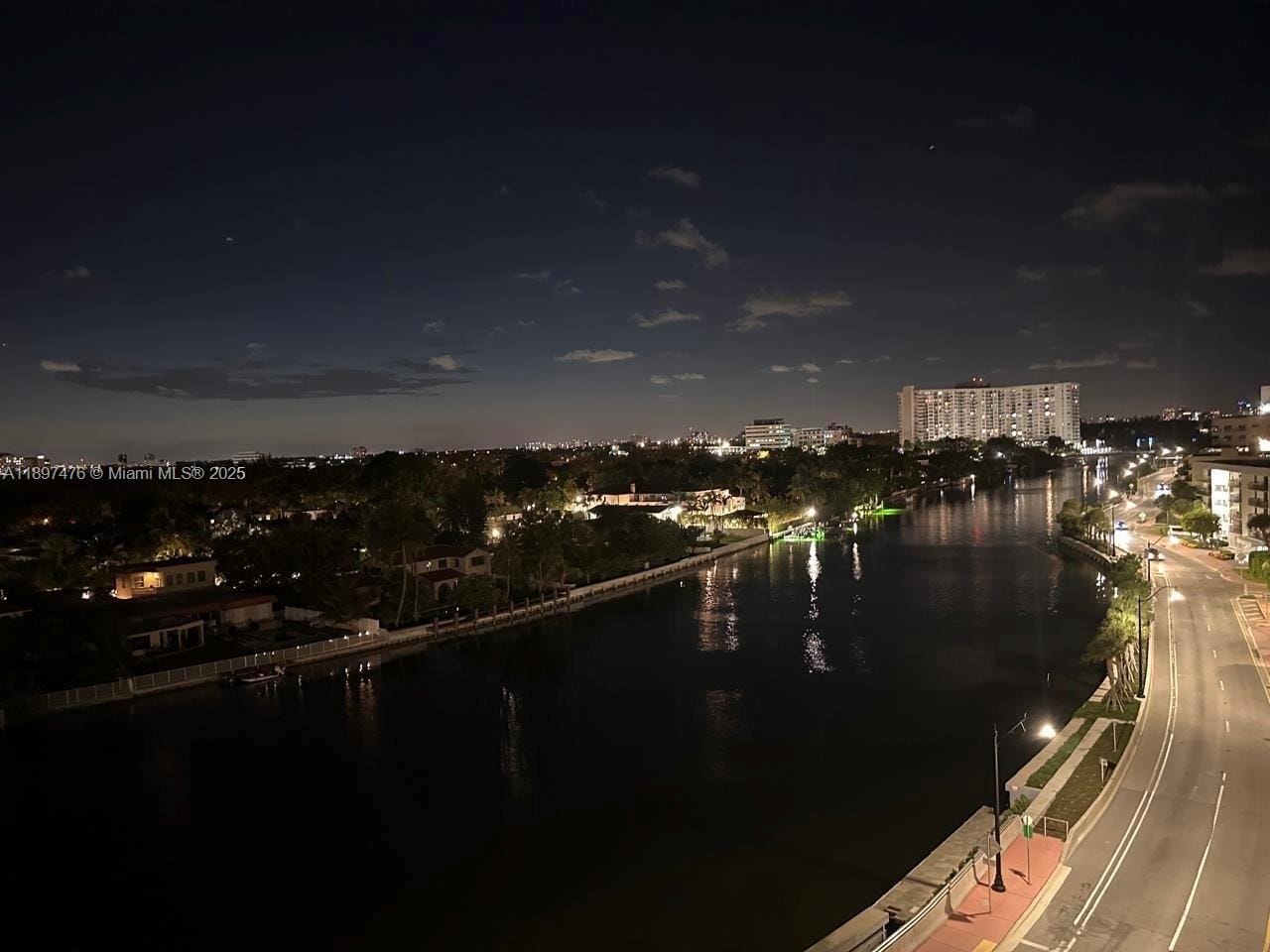 3200 Collins Avenue 8-4, Miami Beach, FL 33140 photo 19