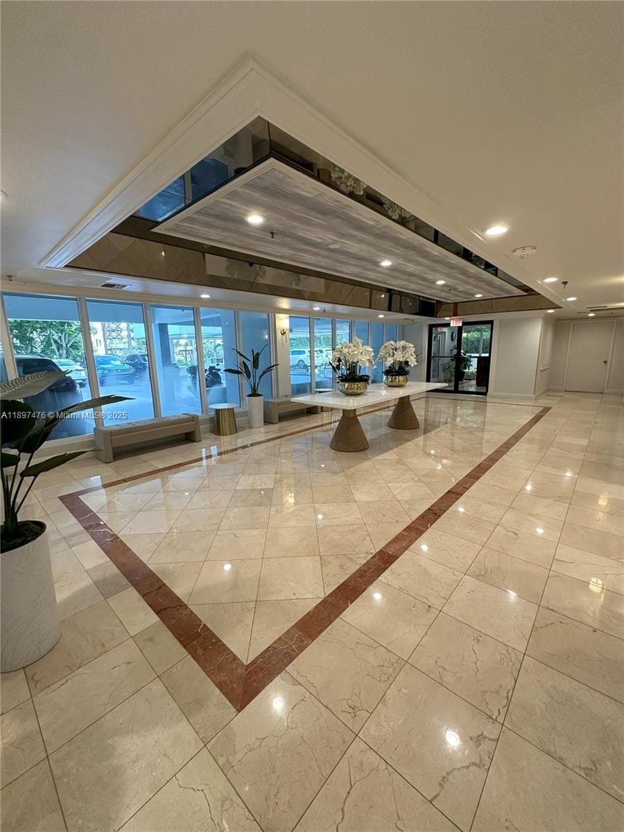 3200 Collins Avenue 8-4, Miami Beach, FL 33140 photo 6