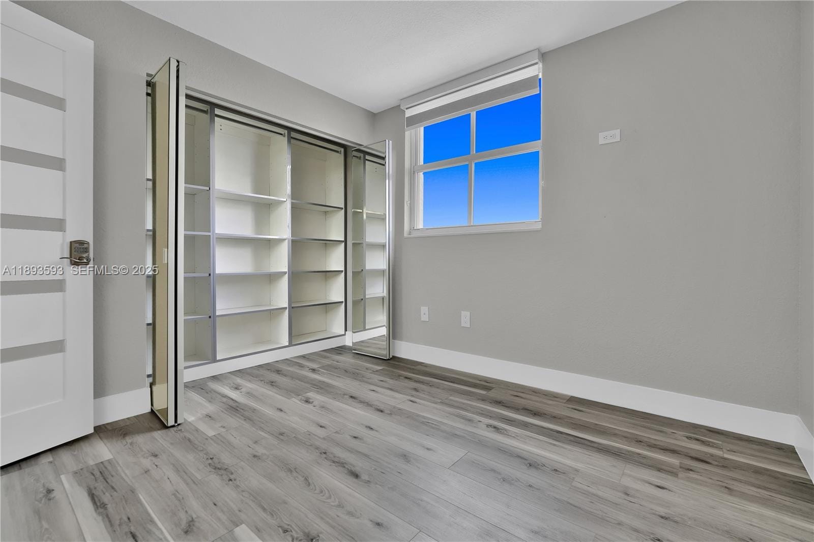 5880 Collins Avenue 403, Miami Beach, FL 33140 photo 18