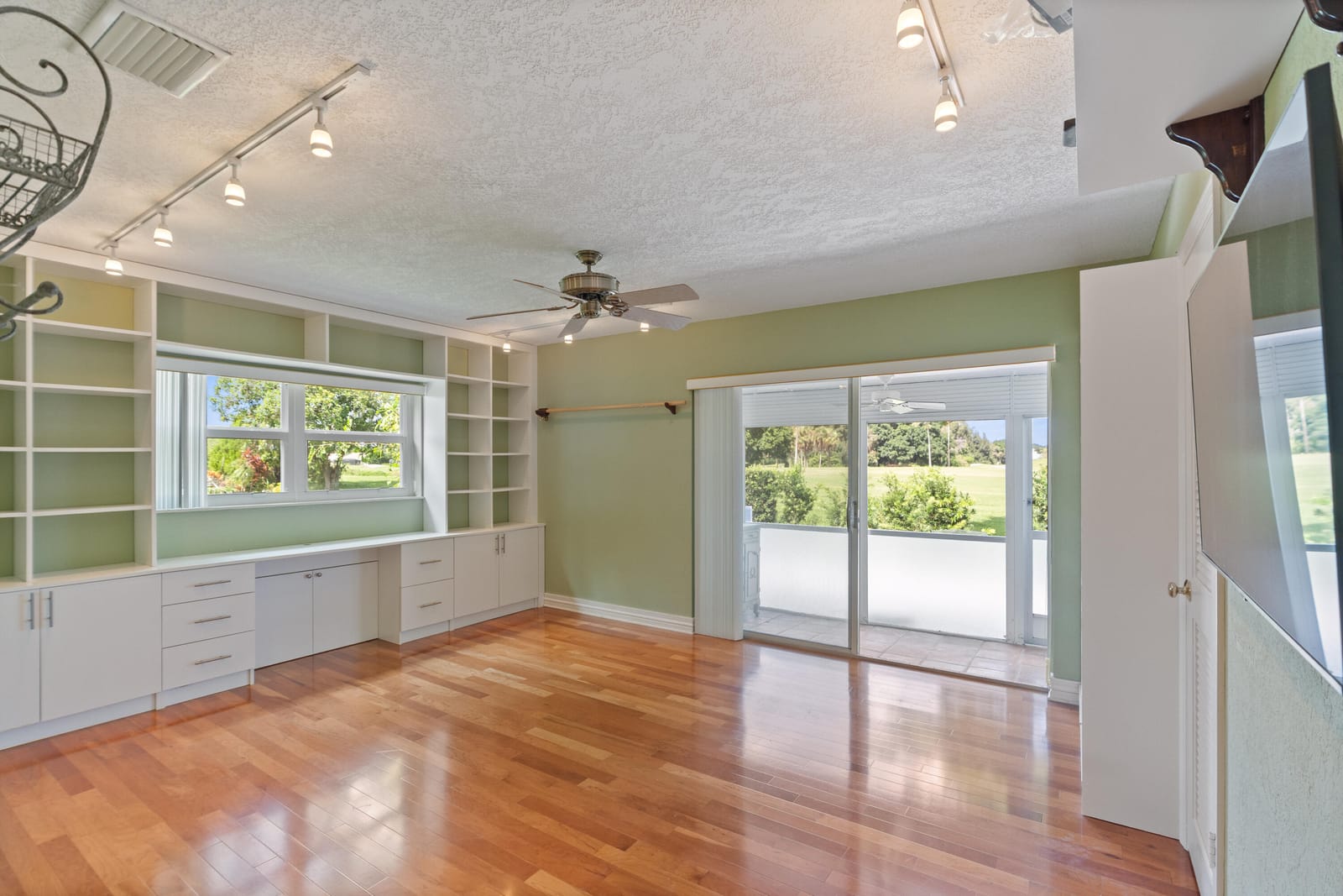 2303 Lowson Boulevard D, Delray Beach, FL 33445 photo 15