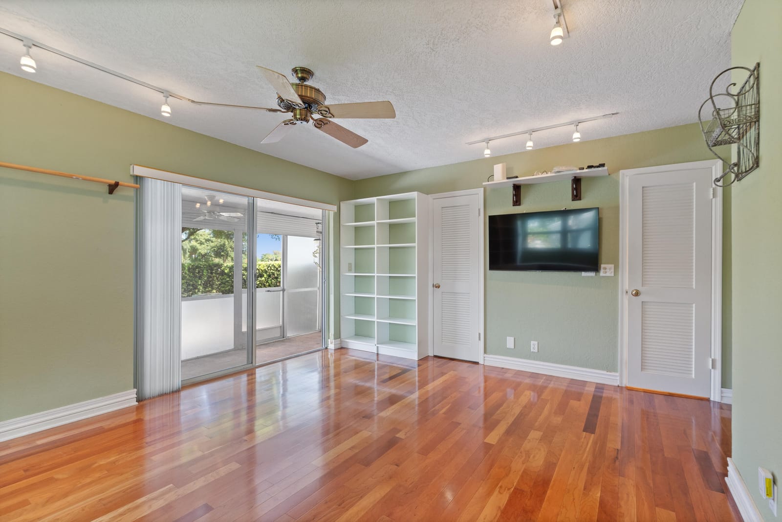 2303 Lowson Boulevard D, Delray Beach, FL 33445 photo 16