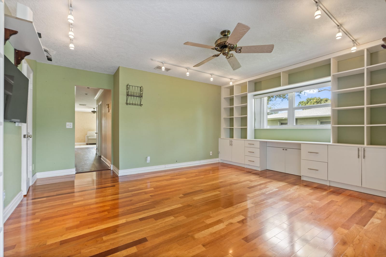 2303 Lowson Boulevard D, Delray Beach, FL 33445 photo 17