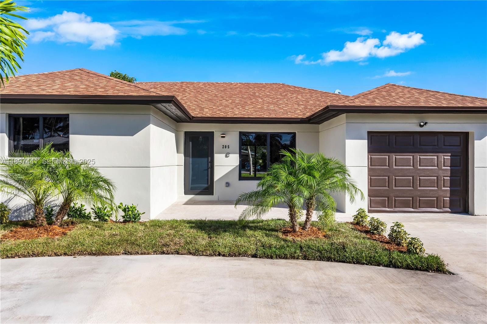 205 SE 3rd Street, Dania Beach, FL 33004 photo 2