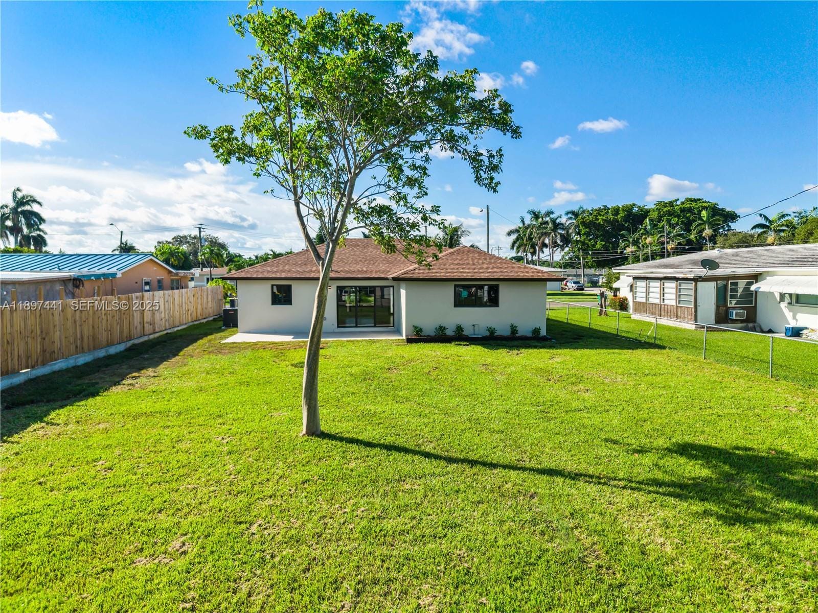 205 SE 3rd Street, Dania Beach, FL 33004 photo 21