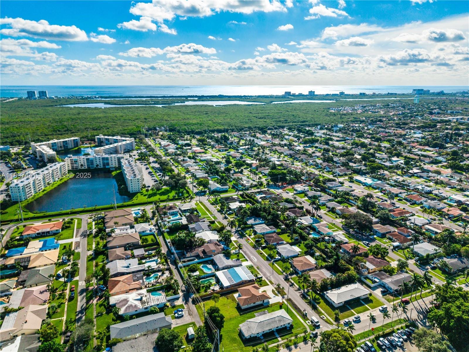 205 SE 3rd Street, Dania Beach, FL 33004 photo 25