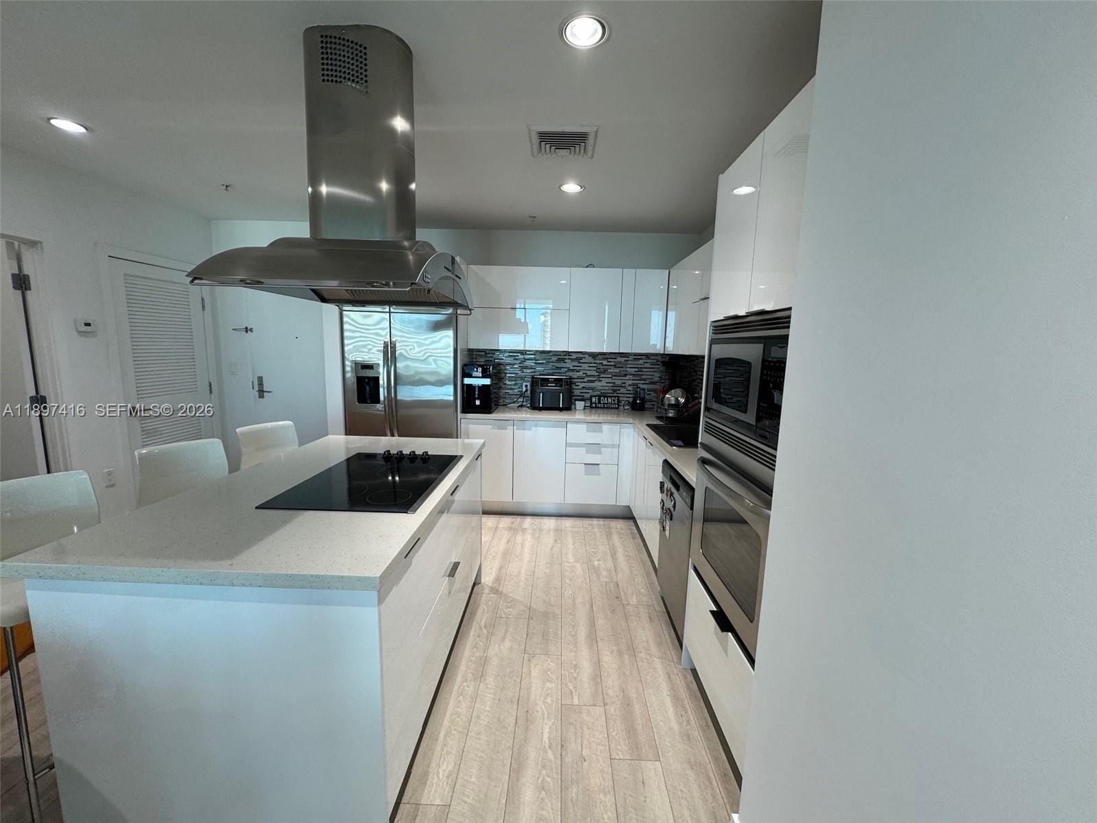 7928 East Drive 1202 — photo 11