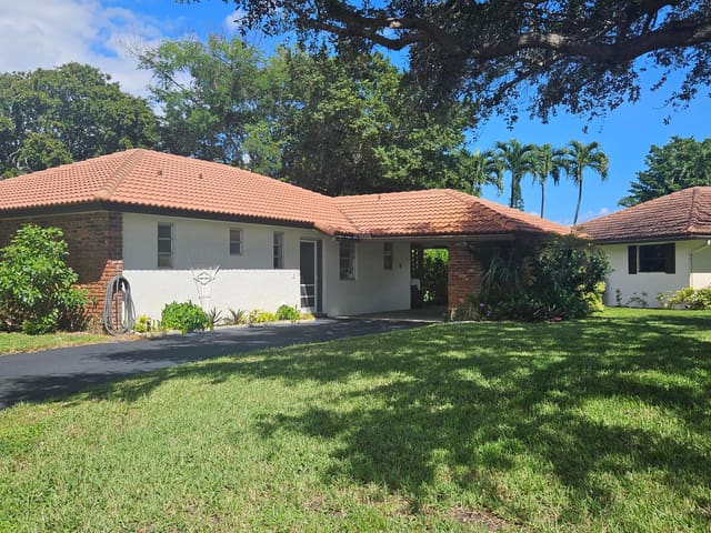 303 NW 42nd Street, sold in Knob Hill, Boca Raton, FL