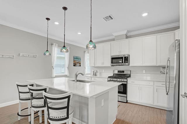 745 SE Bloomfield Road, sold in Veranda Preserve West Phase 2, Port St Lucie, FL