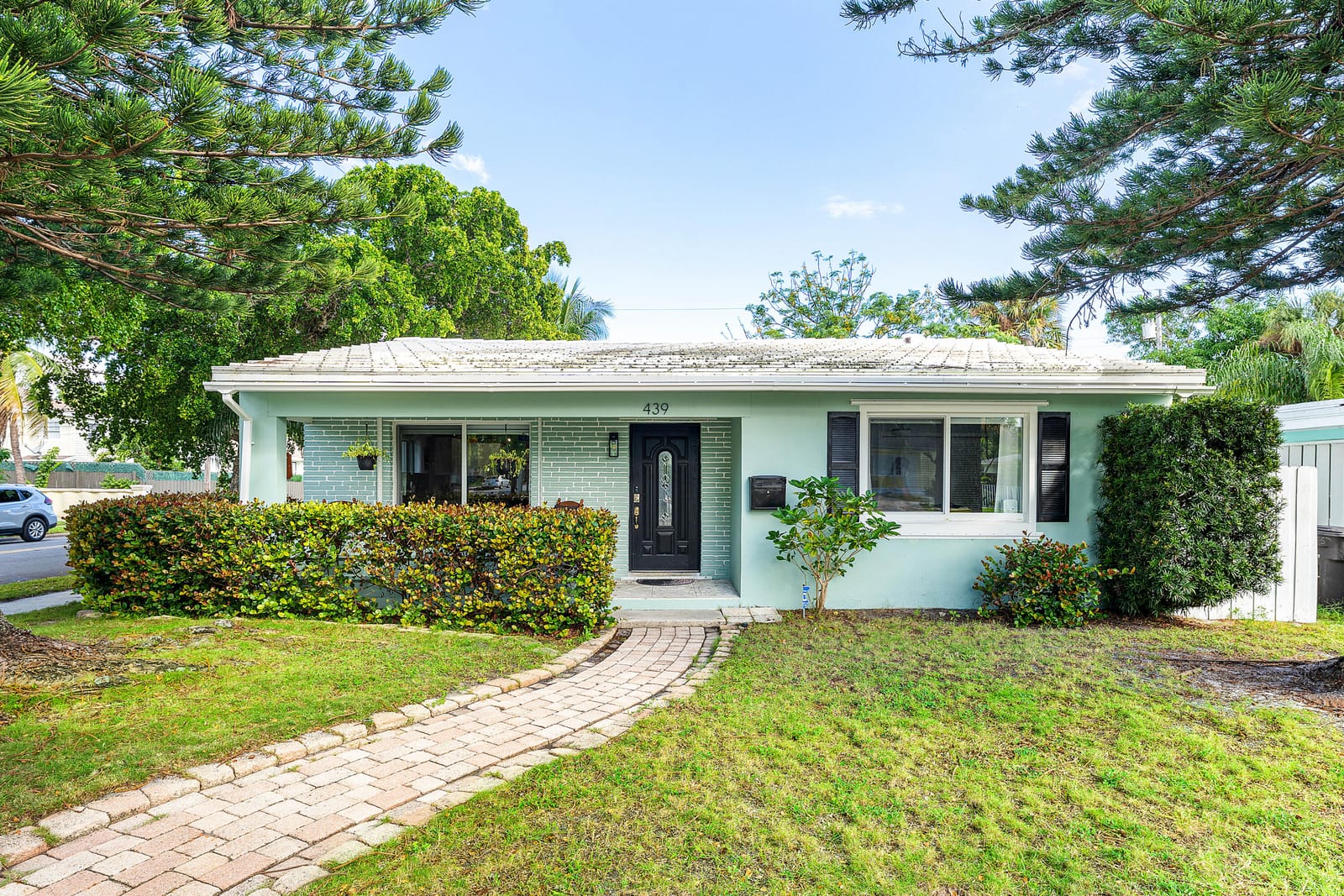 439 45th Street, West Palm Beach, FL 33407 photo 1