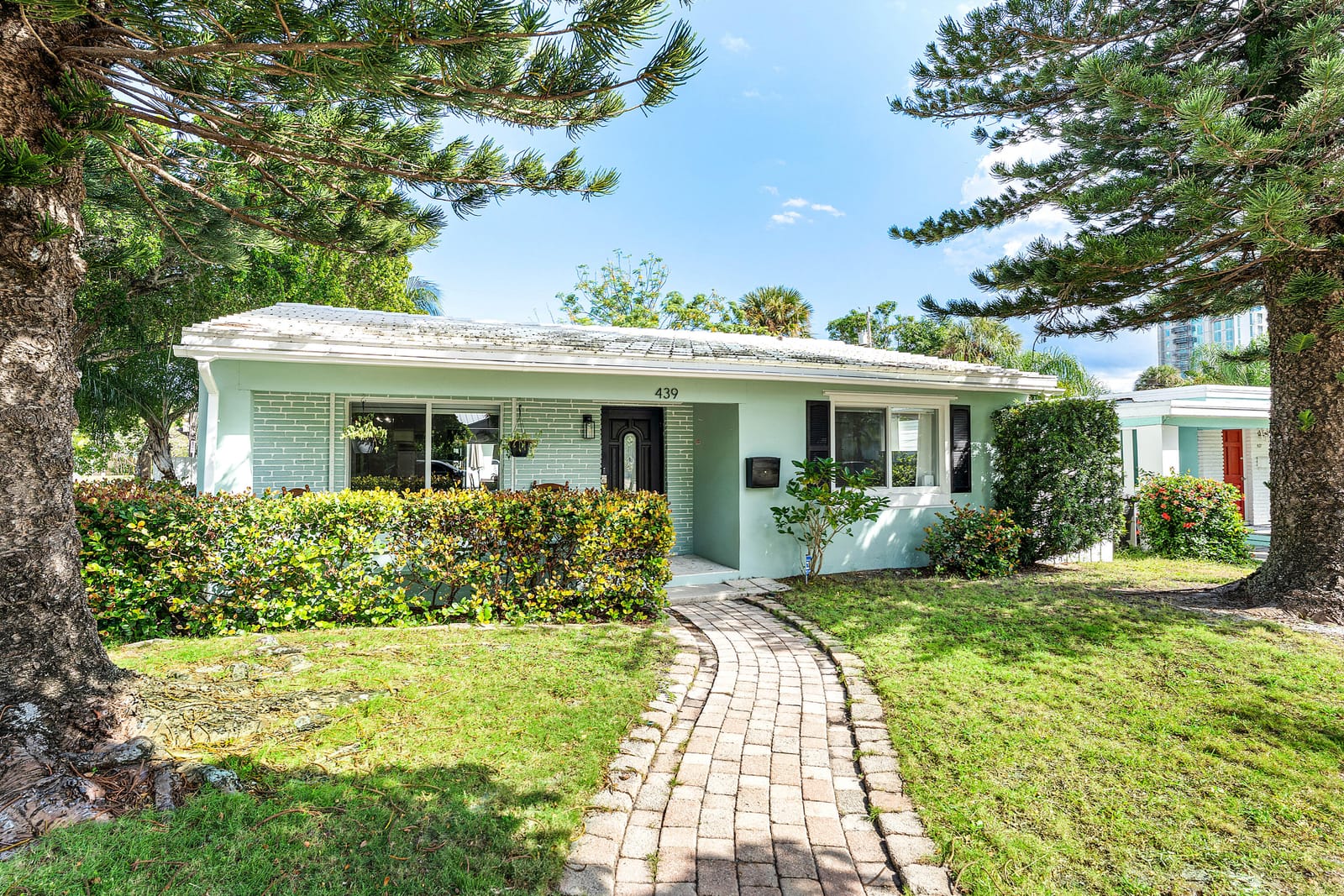 439 45th Street, West Palm Beach, FL 33407 photo 2