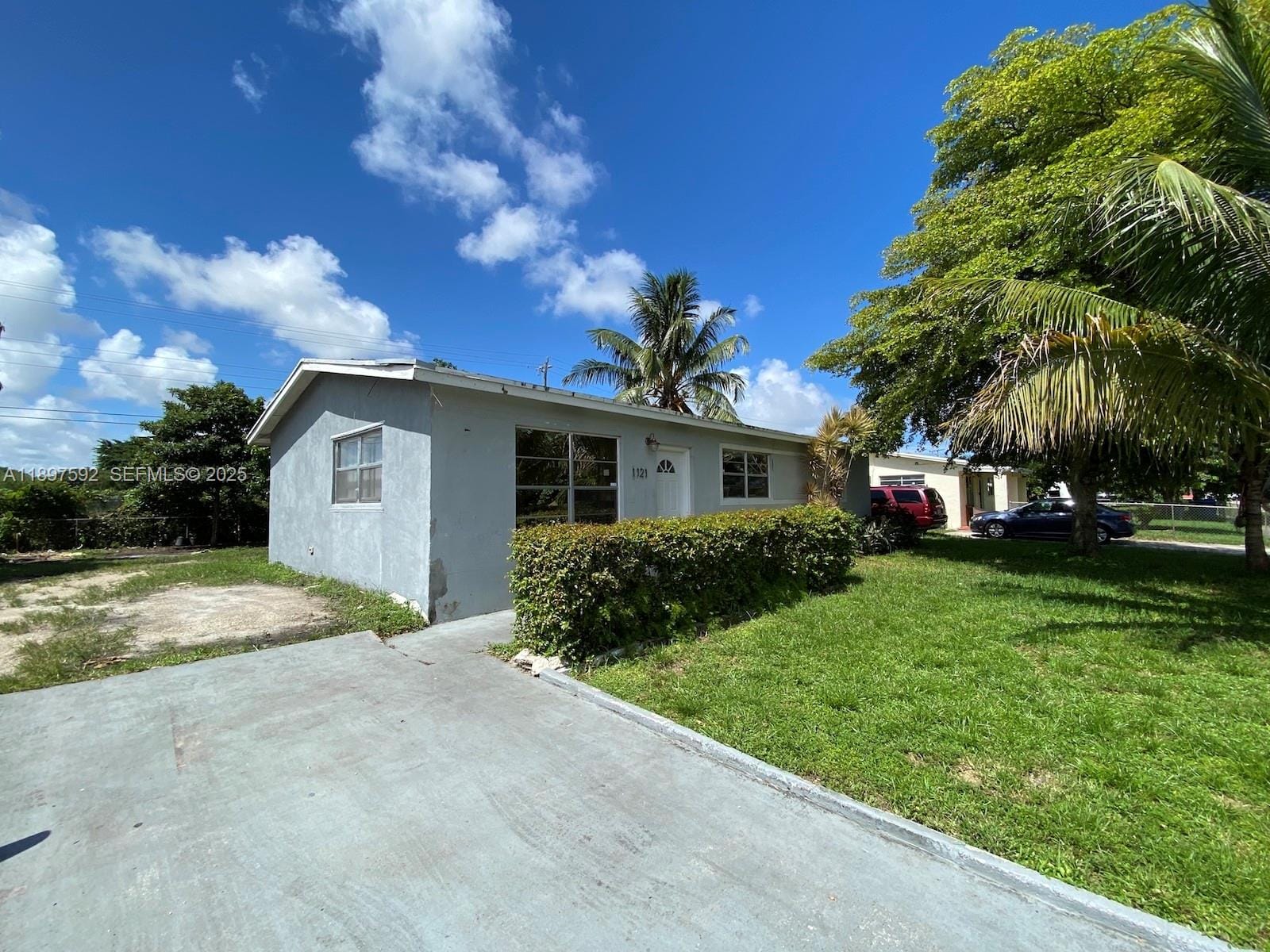 1121 NE 214th Street — photo 3