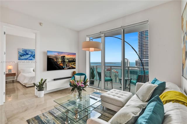 950 Brickell Bay Drive 4707, Miami, FL 33131