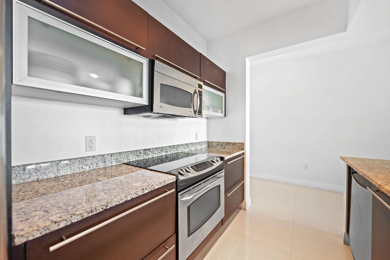 951 Brickell Avenue 400 — photo 12