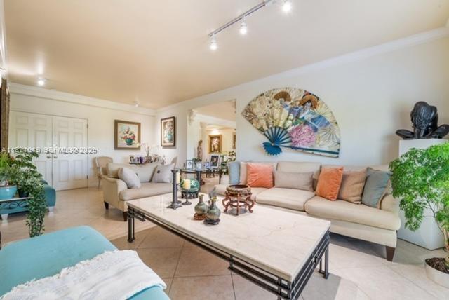 1400 Salzedo Street 305, Coral Gables, FL 33134, Coral Gables