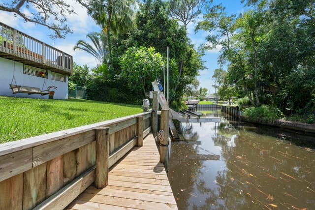 3049 SW Woodland Trail, sold in Rustic Hills, Palm City, FL