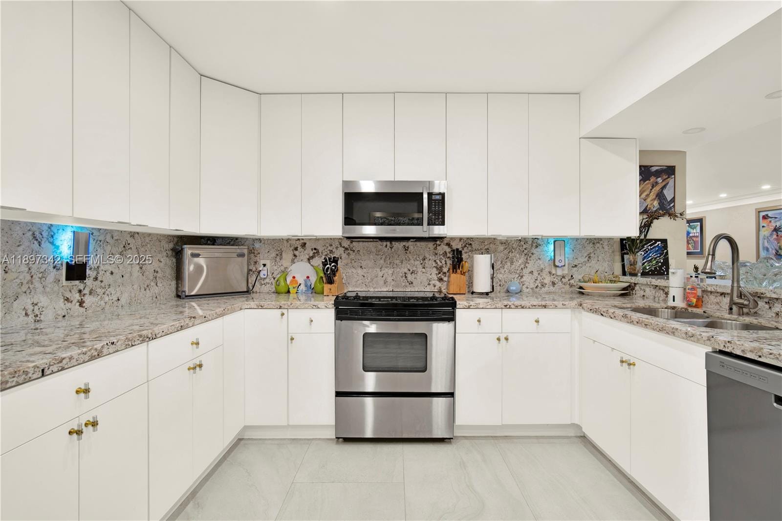 11378 SW 86th Lane, Miami, FL 33173 photo 6