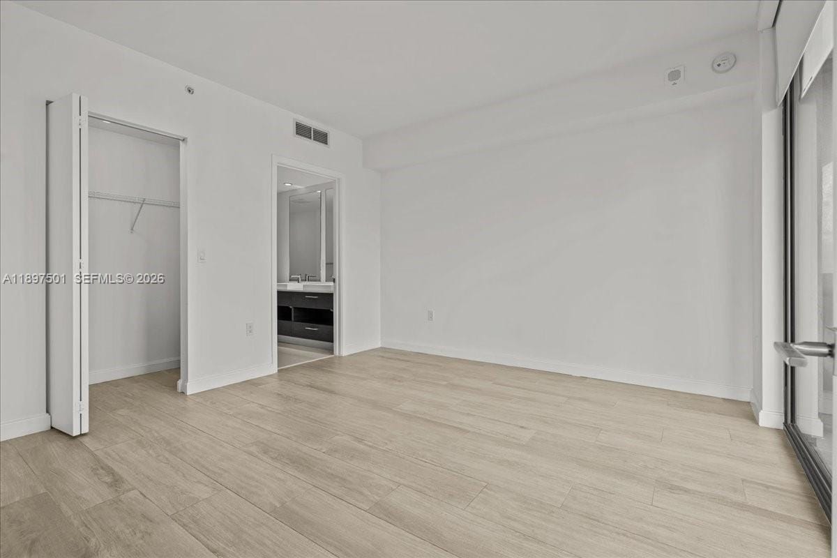 55 SW 9th Street 3006, Miami, FL 33130 photo 11