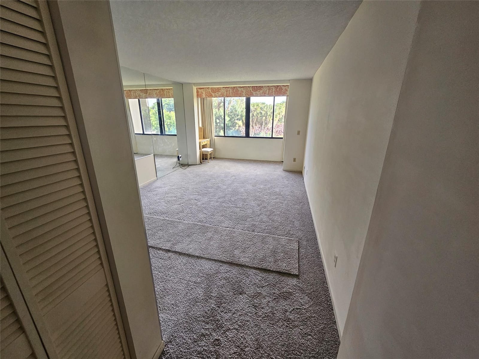 4770 Fountains Drive S 303 — photo 8