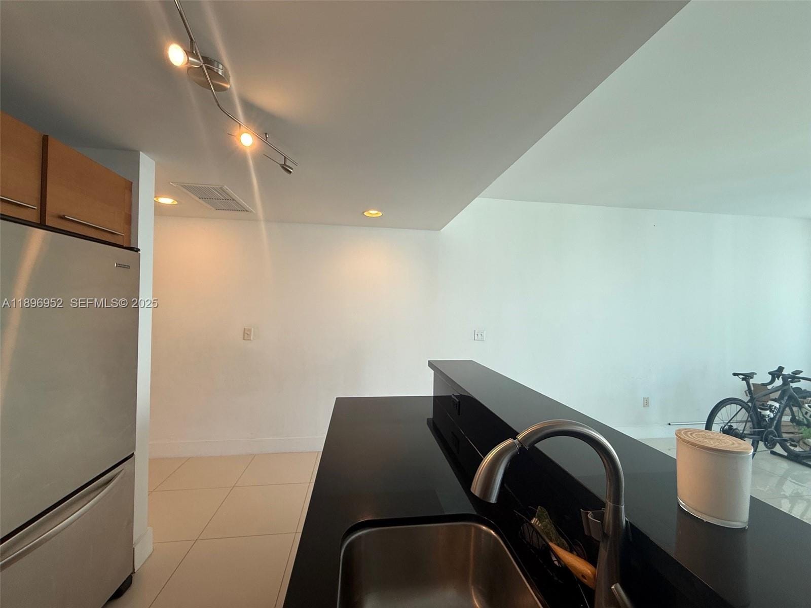 244 Biscayne Boulevard 3708, Miami, FL 33132 photo 15